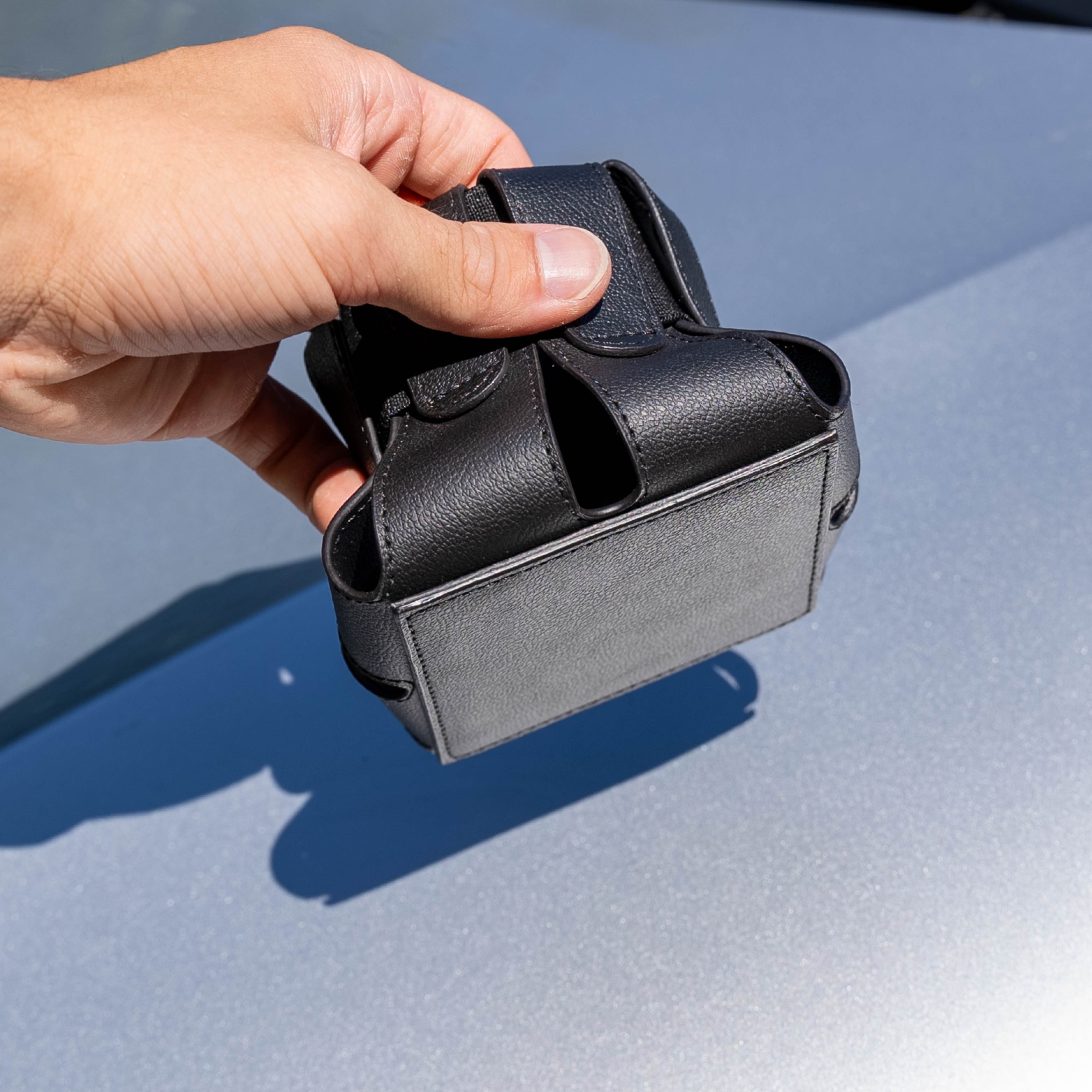 schwarzer Magnet-Flaschenhalter