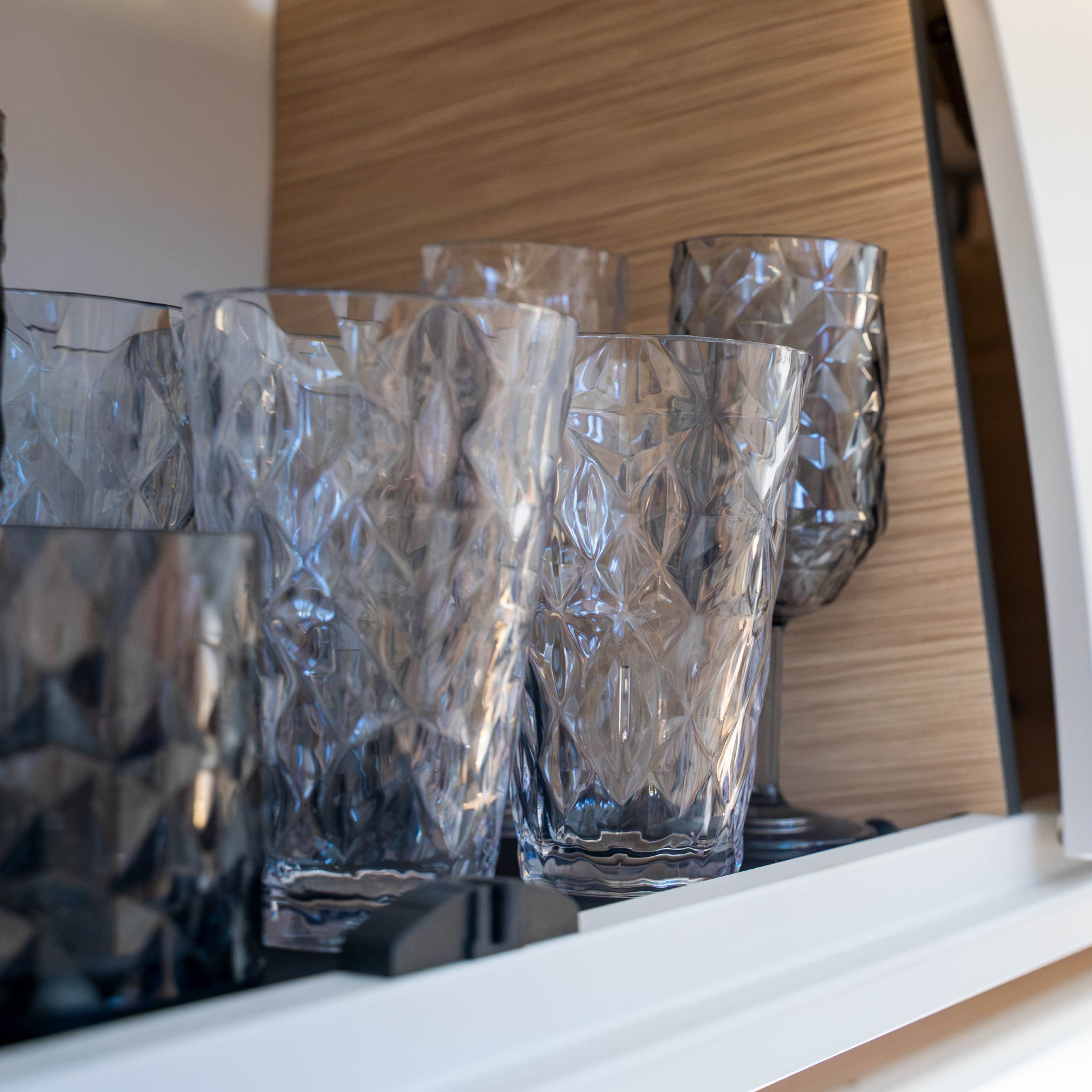 Magnetic Plastic Glasses LONG DRINK CLEAR PRISMA