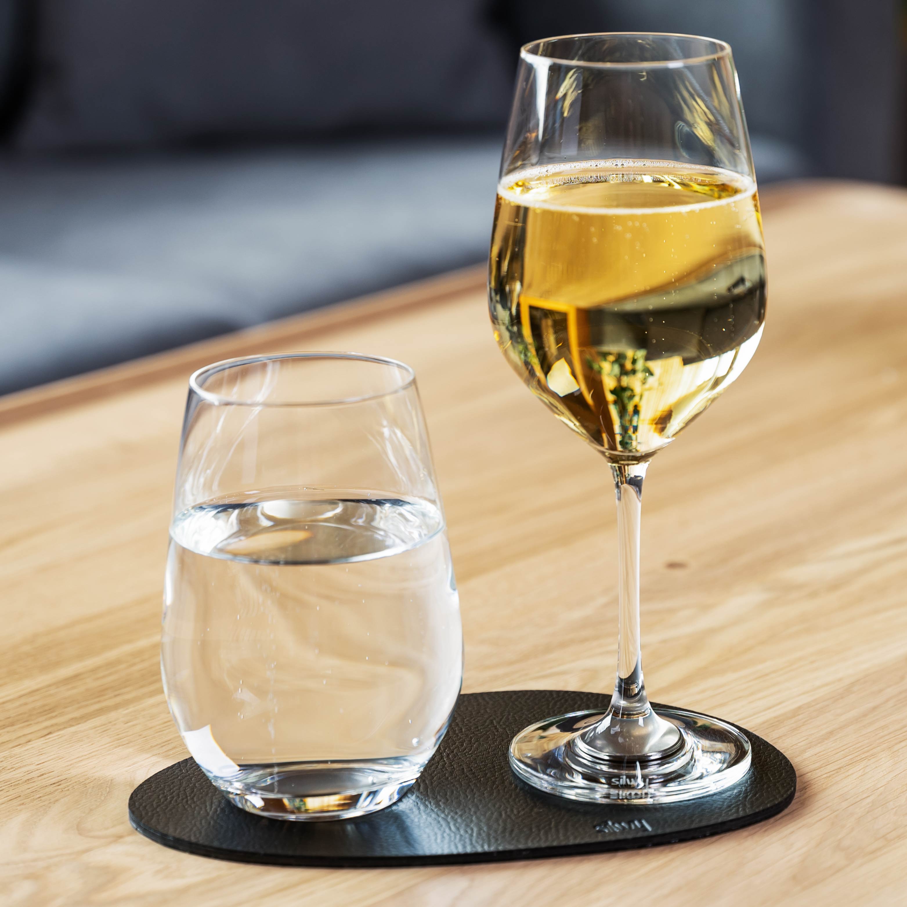 Metal Nano Gel Placemat SMALL BLACK