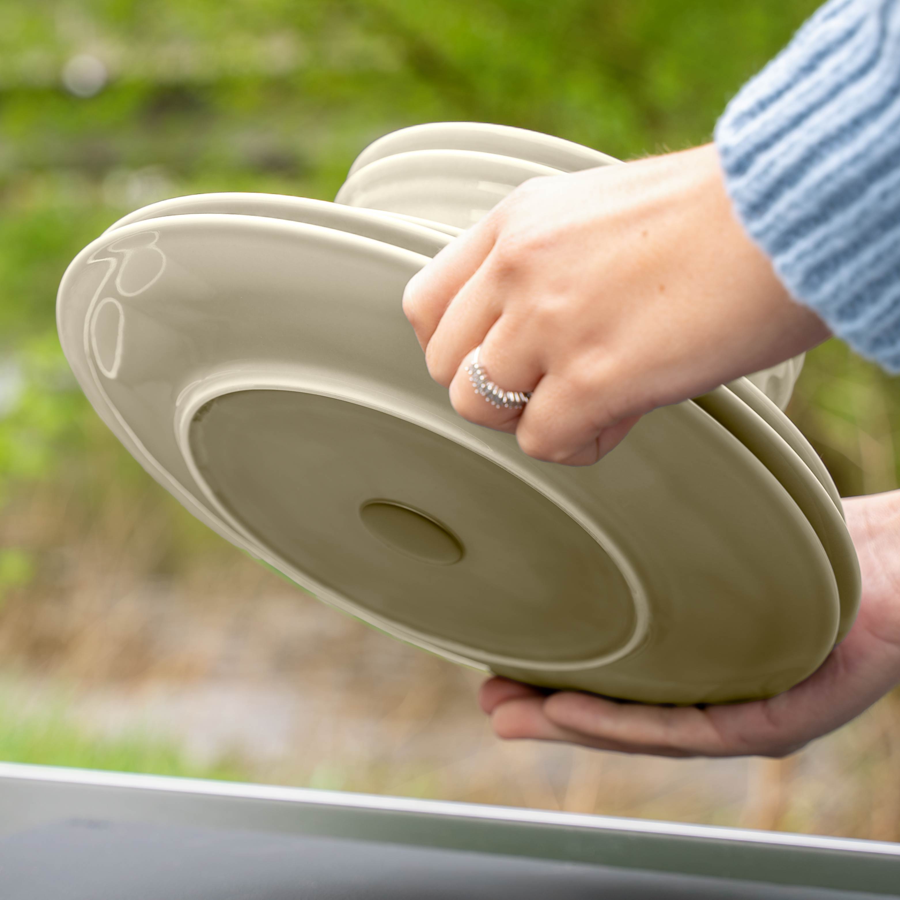 Magnet-Porzellan-Set sand von unten