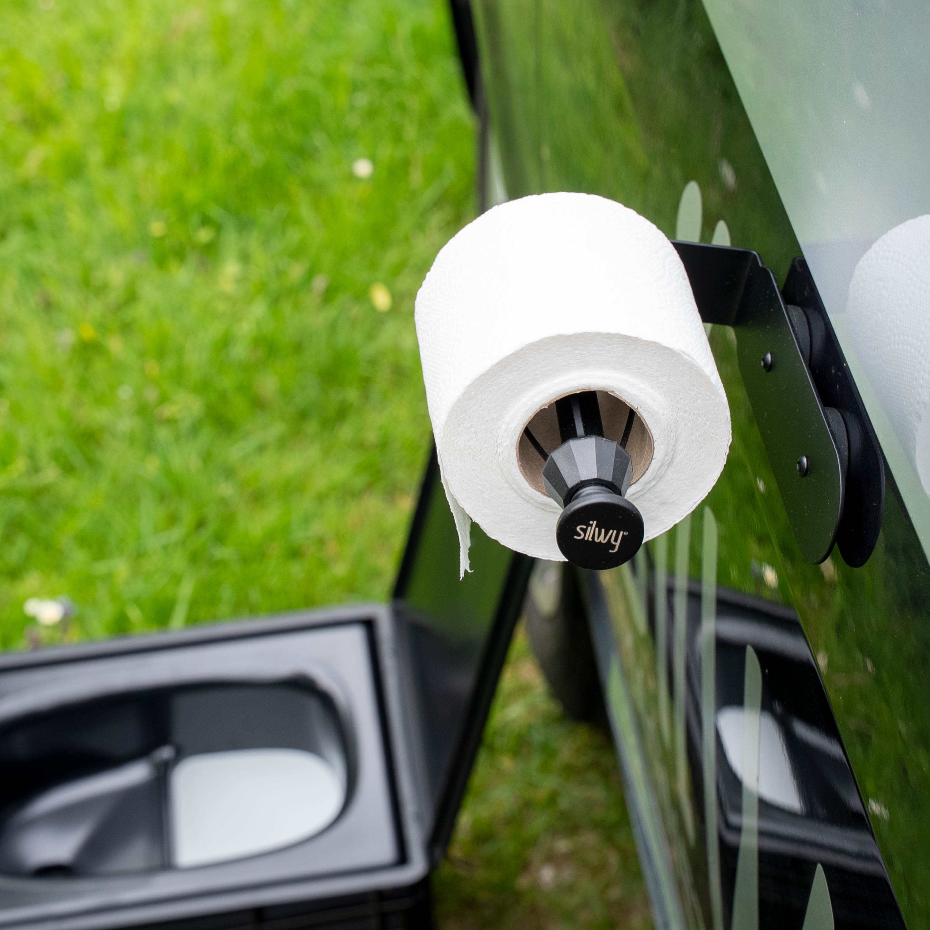 Magnet-Toilettenpapierhalter an Multivan