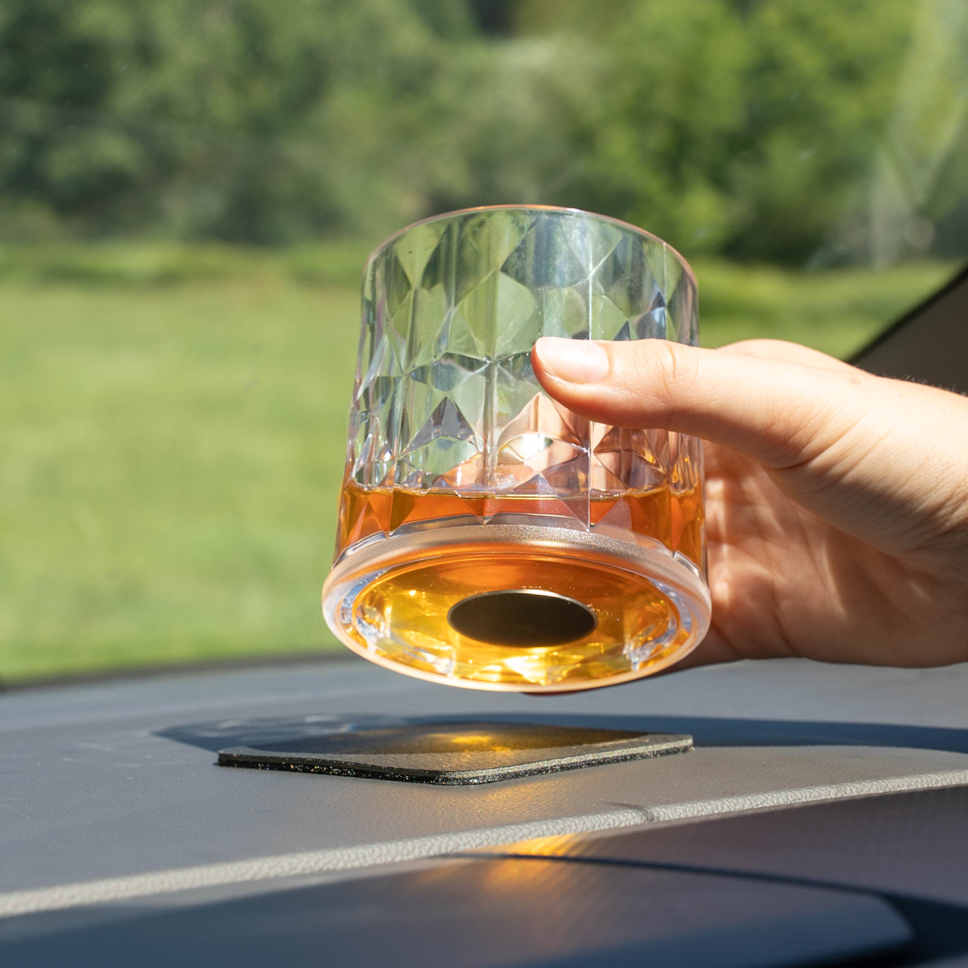 Magnetic Plastic Glasses TUMBLER CLEAR