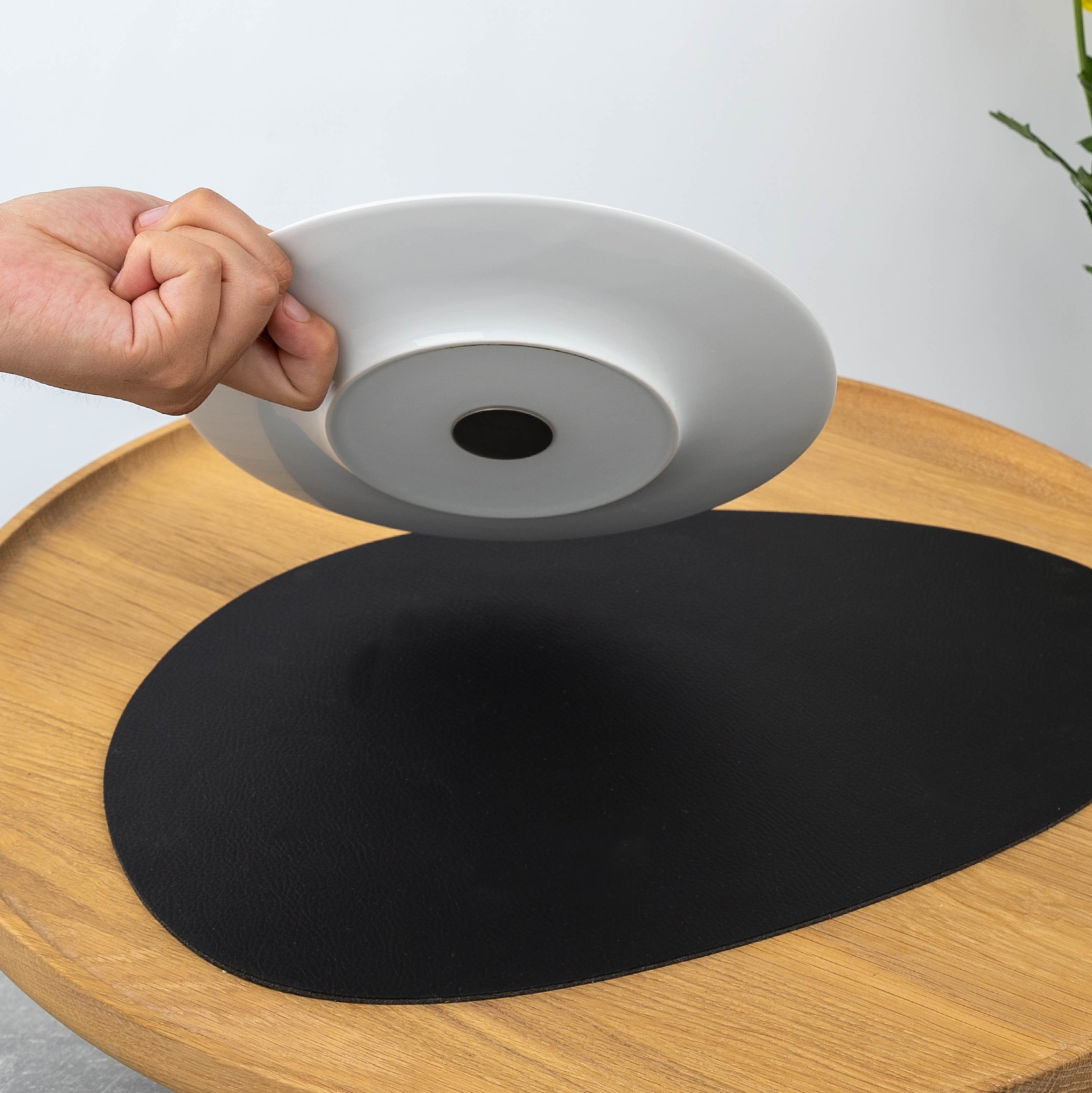 Assiette à déjeuner magnétique en porcelaine OCEAN ⌀ 22 cm
