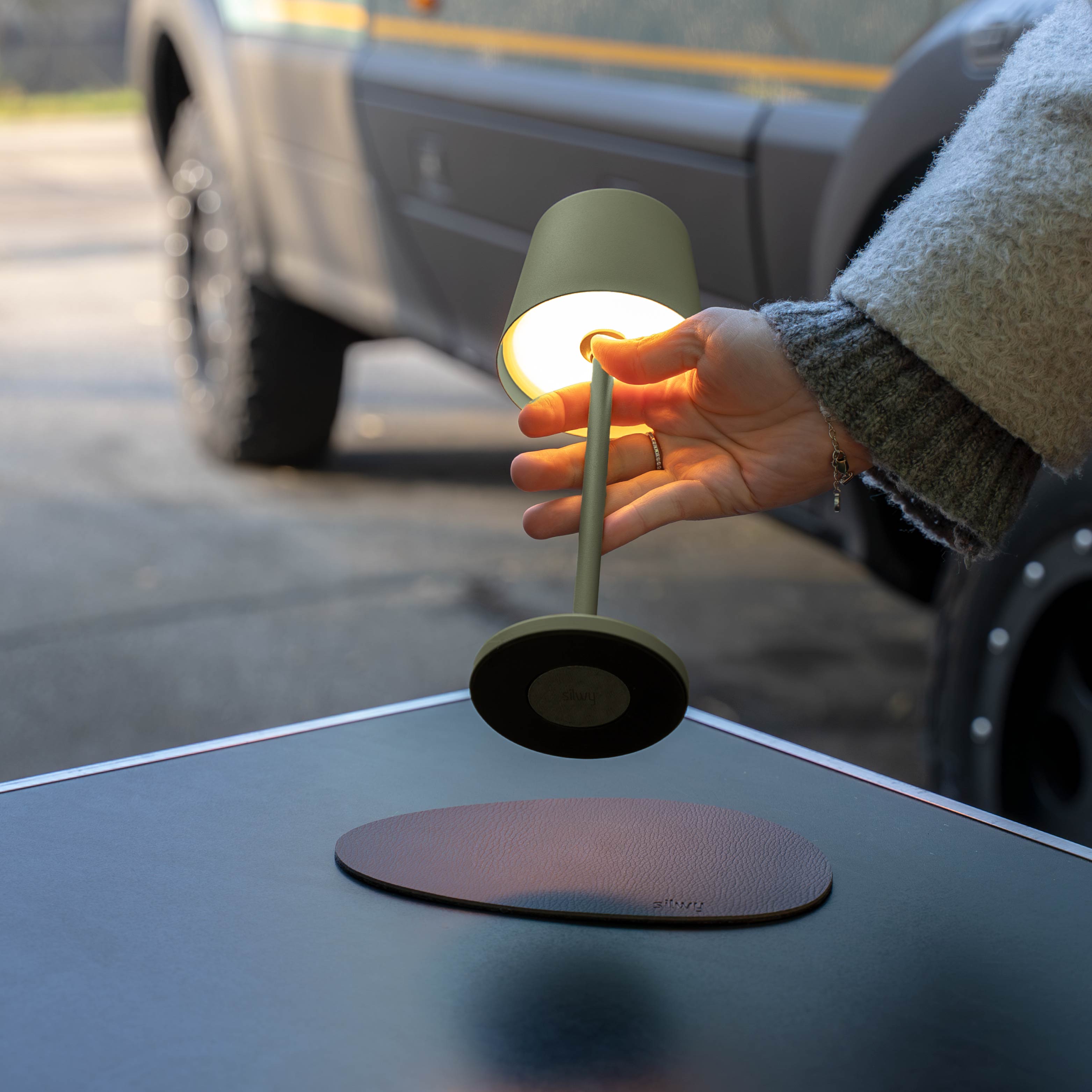 Magnet Light L SAGE incl. Placemat