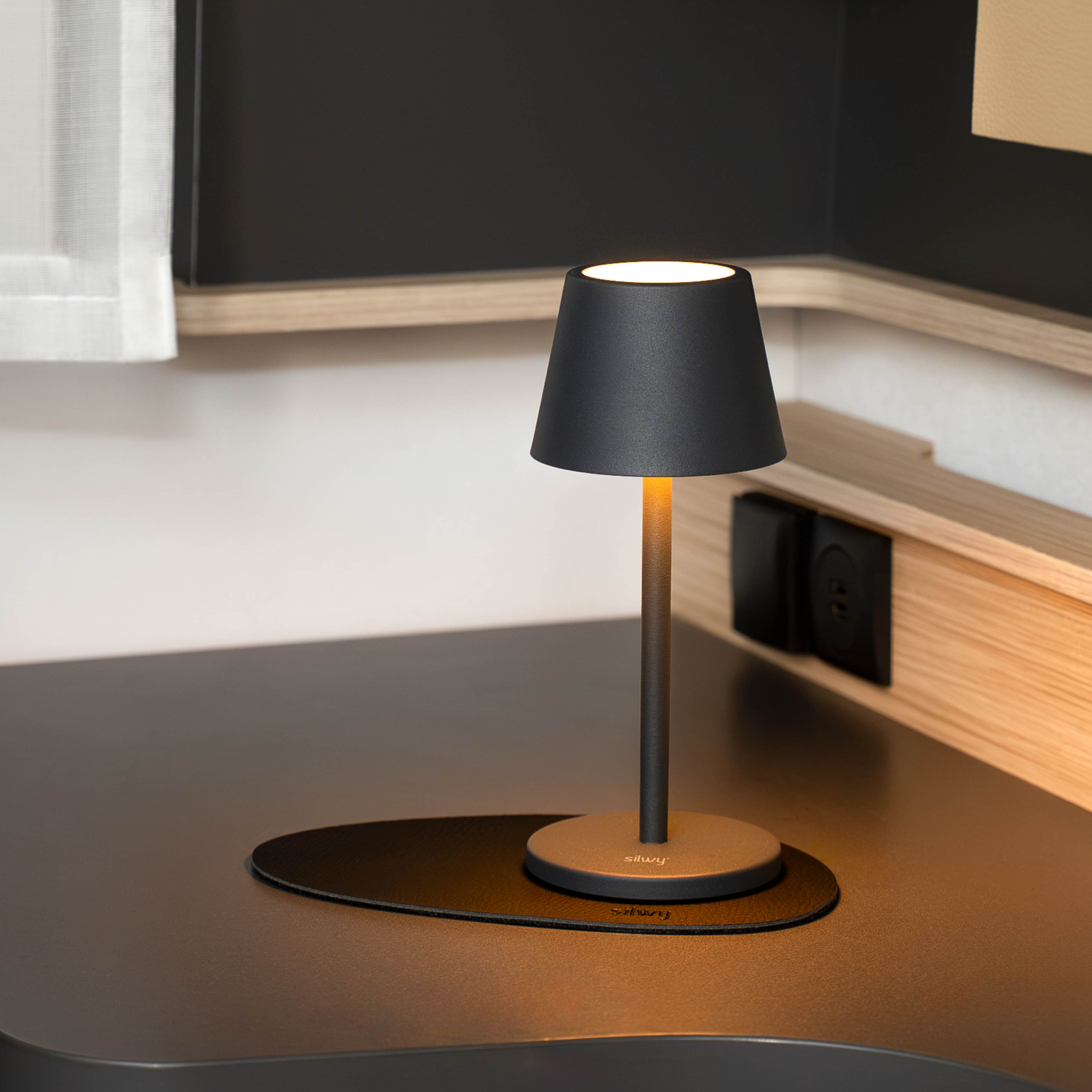 Magnet Light S GREY incl. Placemat