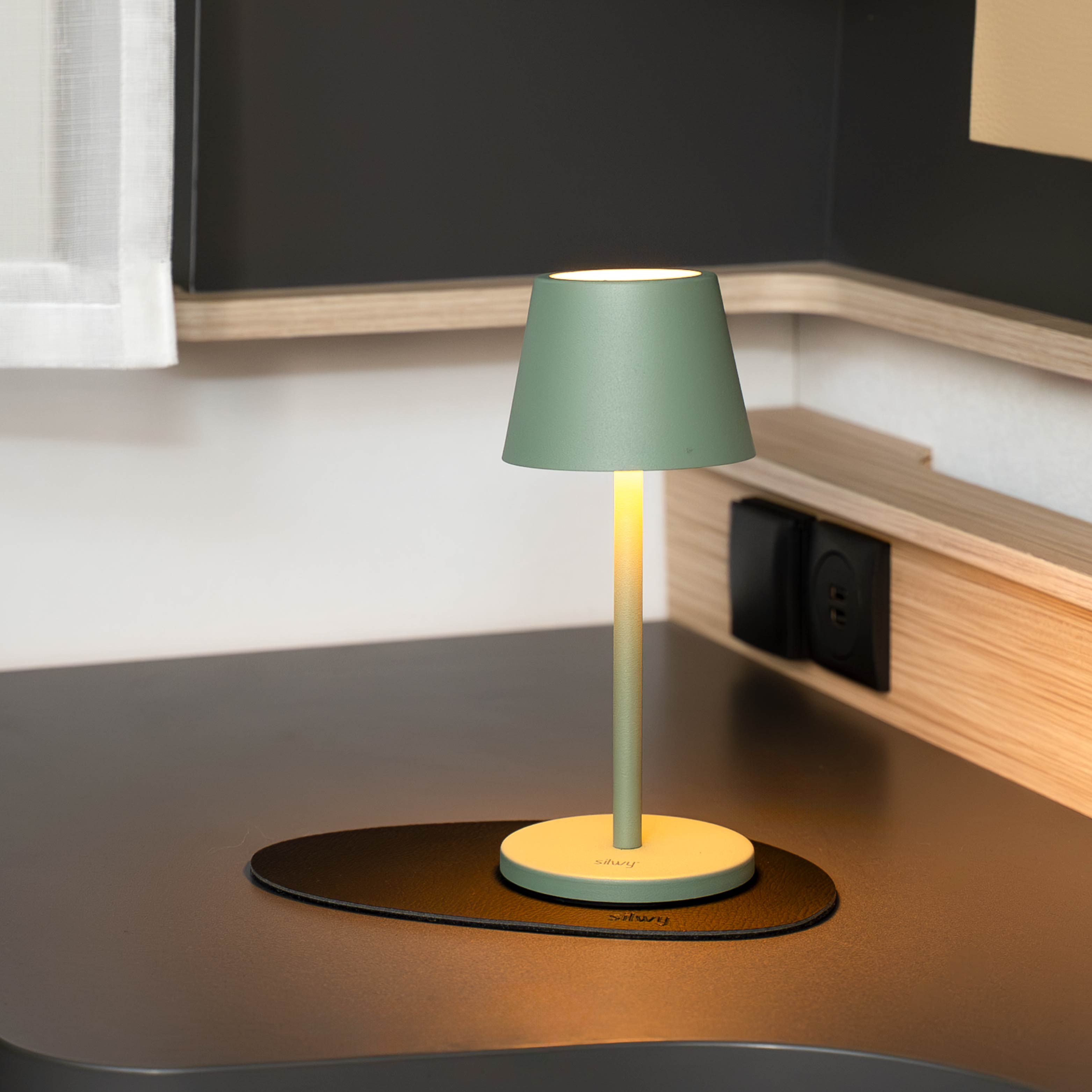 Lampe magnétique S SAGE incl. set de table