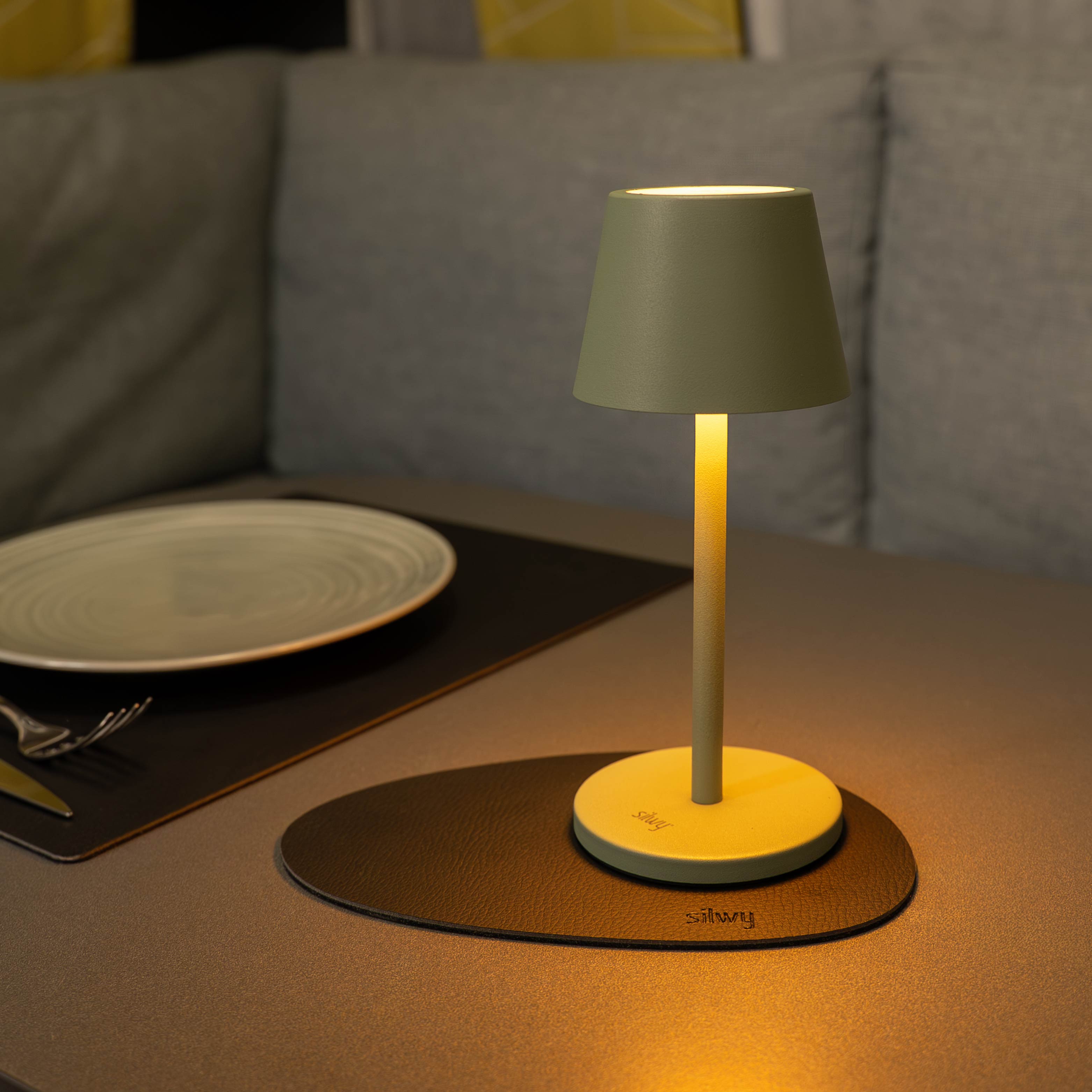 Lampe magnétique S SAGE incl. set de table
