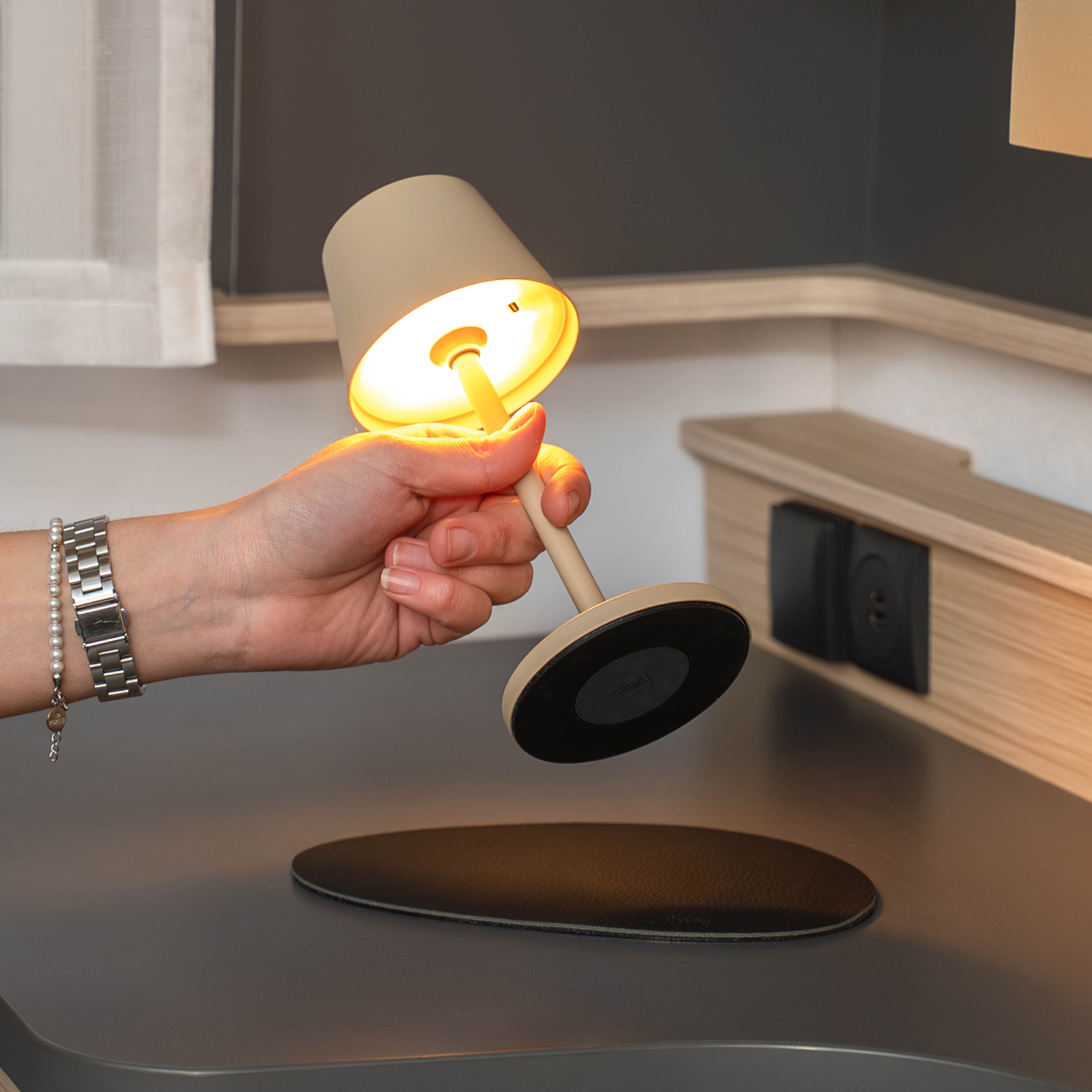 Magnet-Leuchte S SAND inkl. Platzset