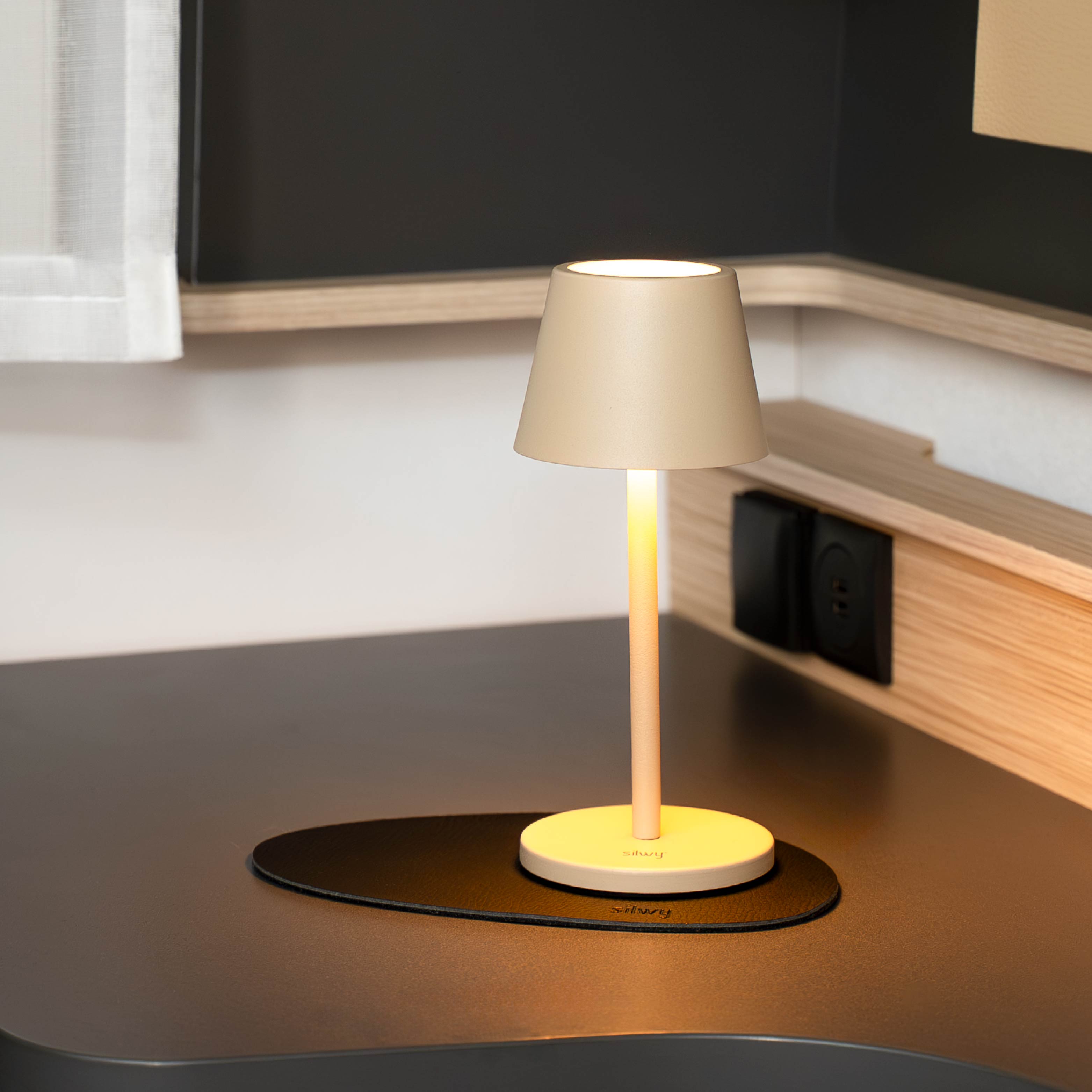 Magnet-Leuchte S SAND inkl. Platzset
