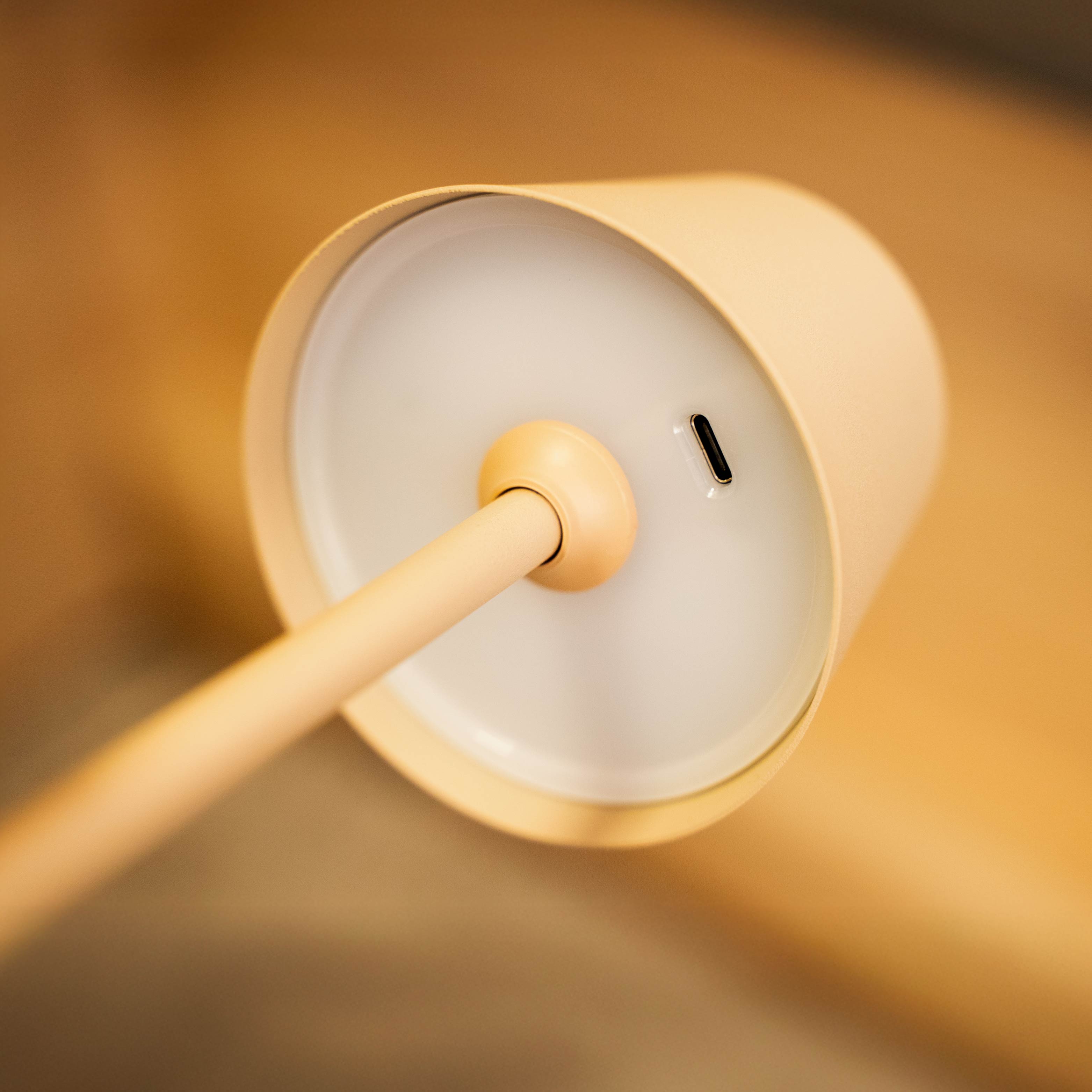 Magnet-Leuchte S SAND inkl. Platzset