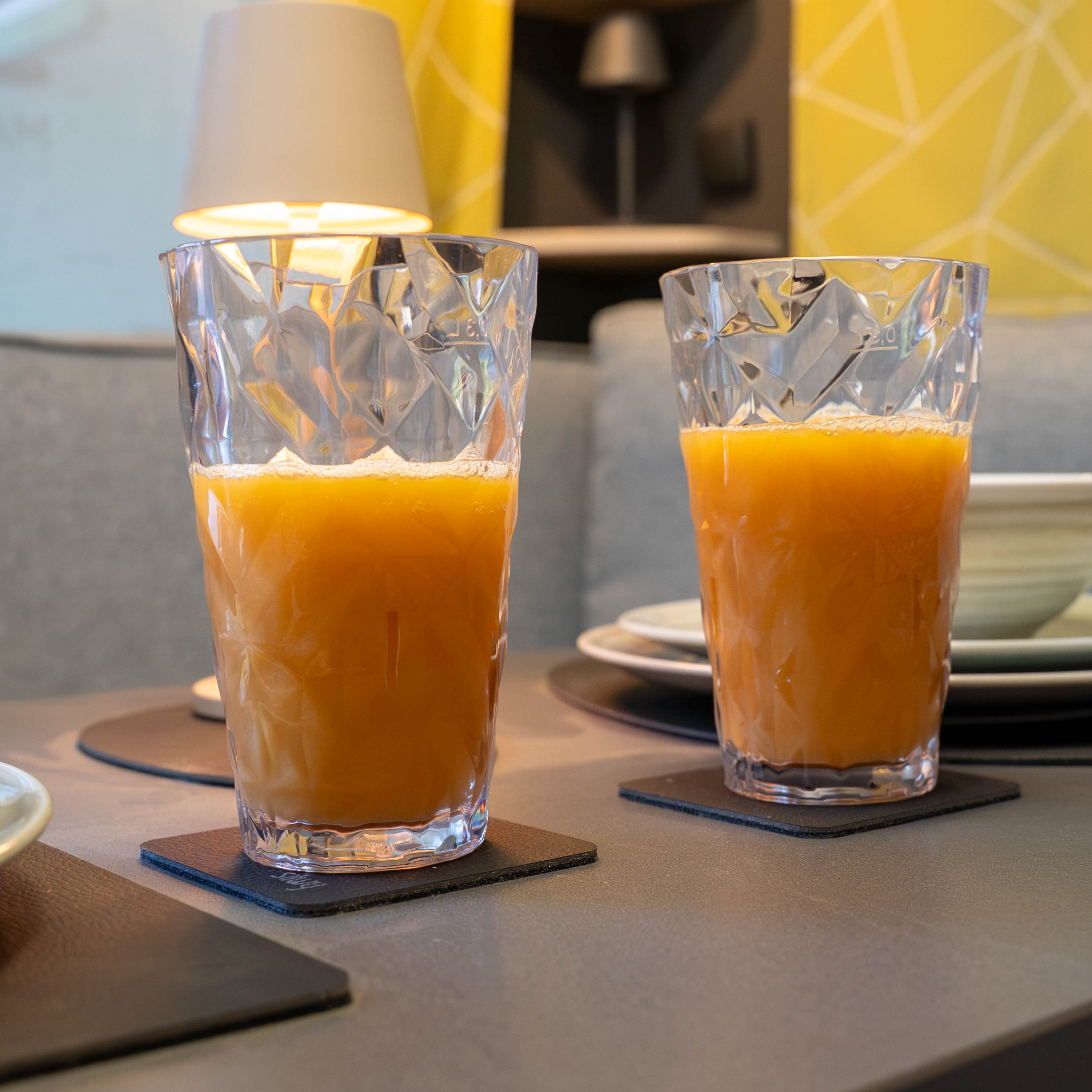Magnetic Plastic Glasses LONG DRINK CLEAR PRISMA