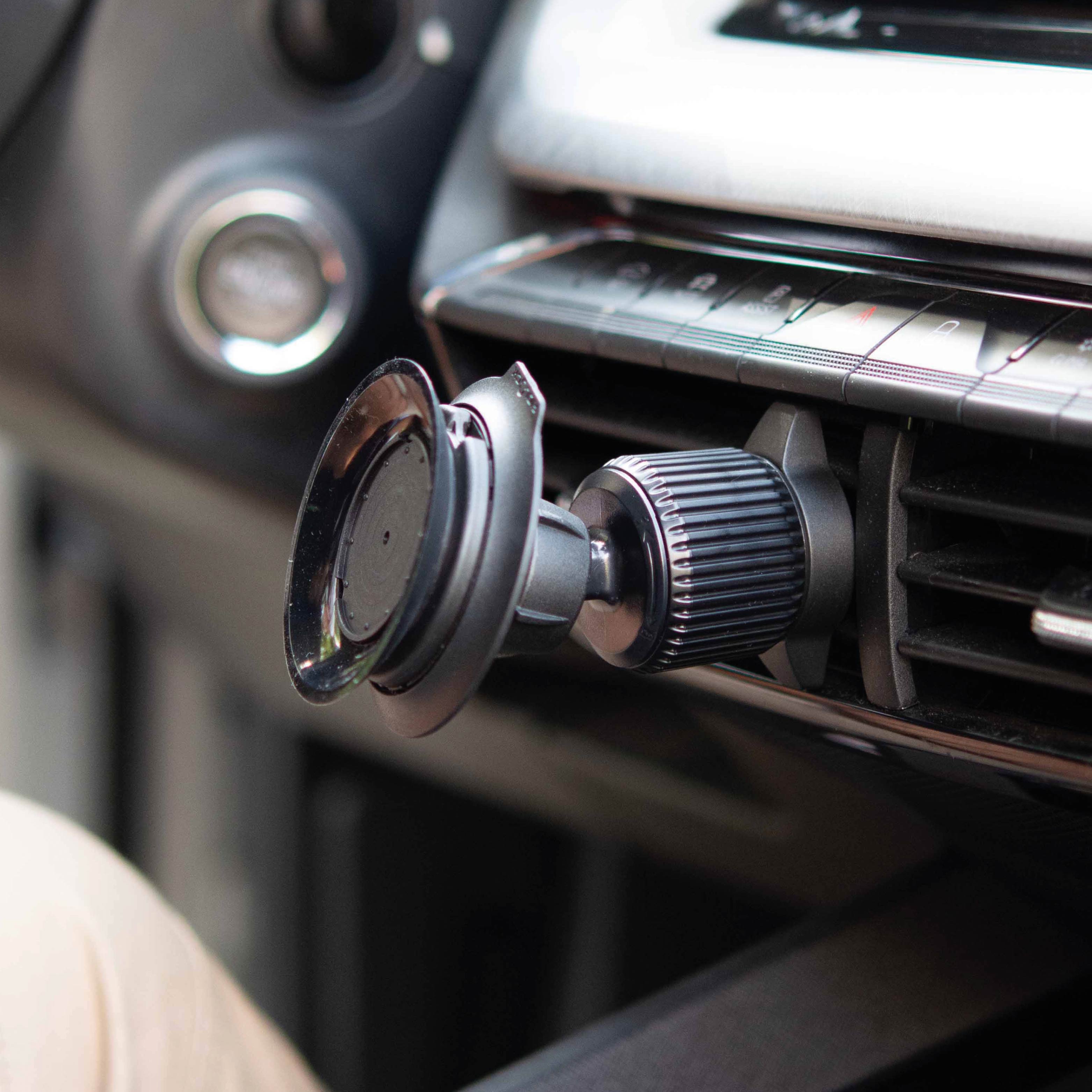 Supporto portatile magnetico a vuoto UNIVERSALE per griglia di ventilazione auto incl. patch magnetico a vuoto