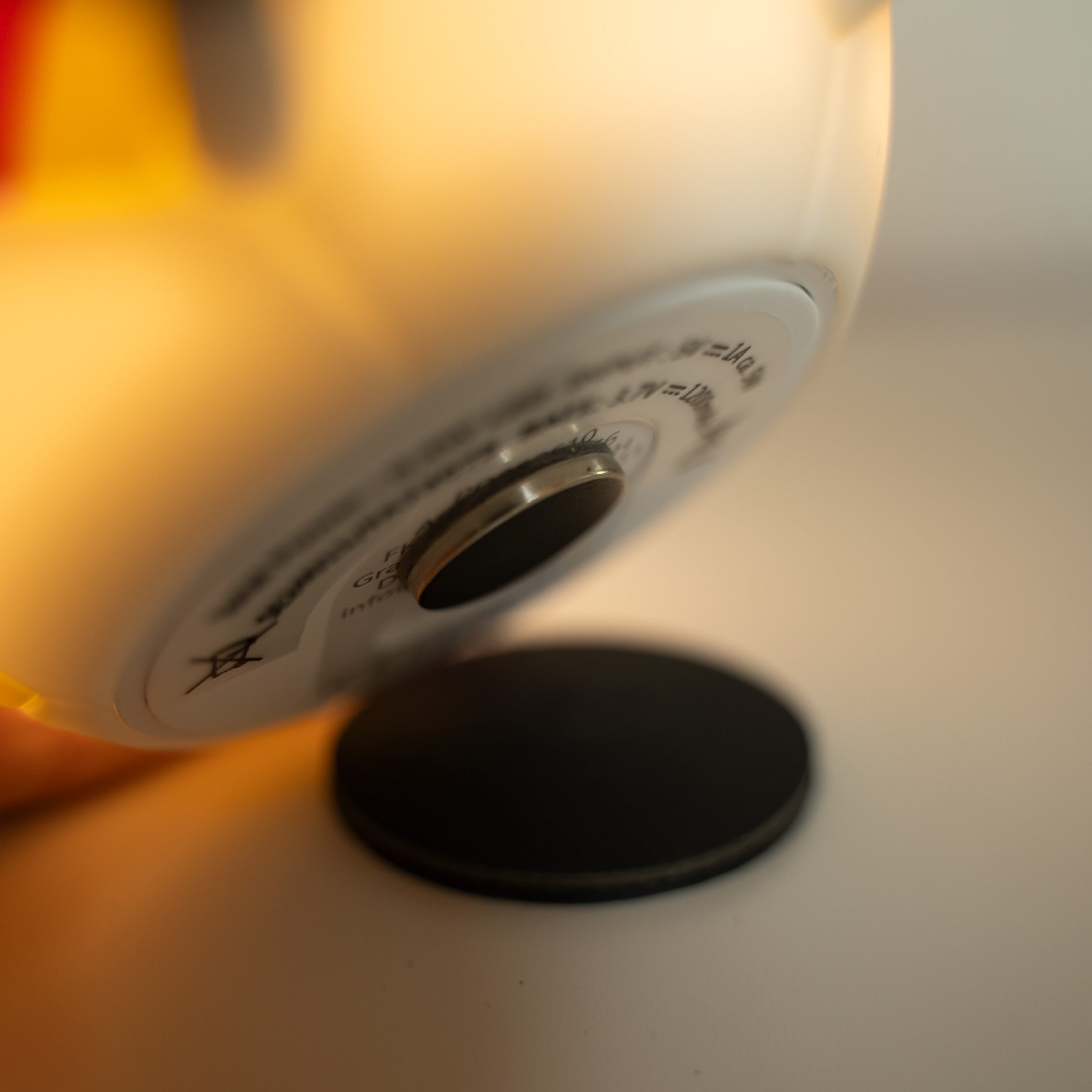 Lampe DIY magnétique PAULE avec socle