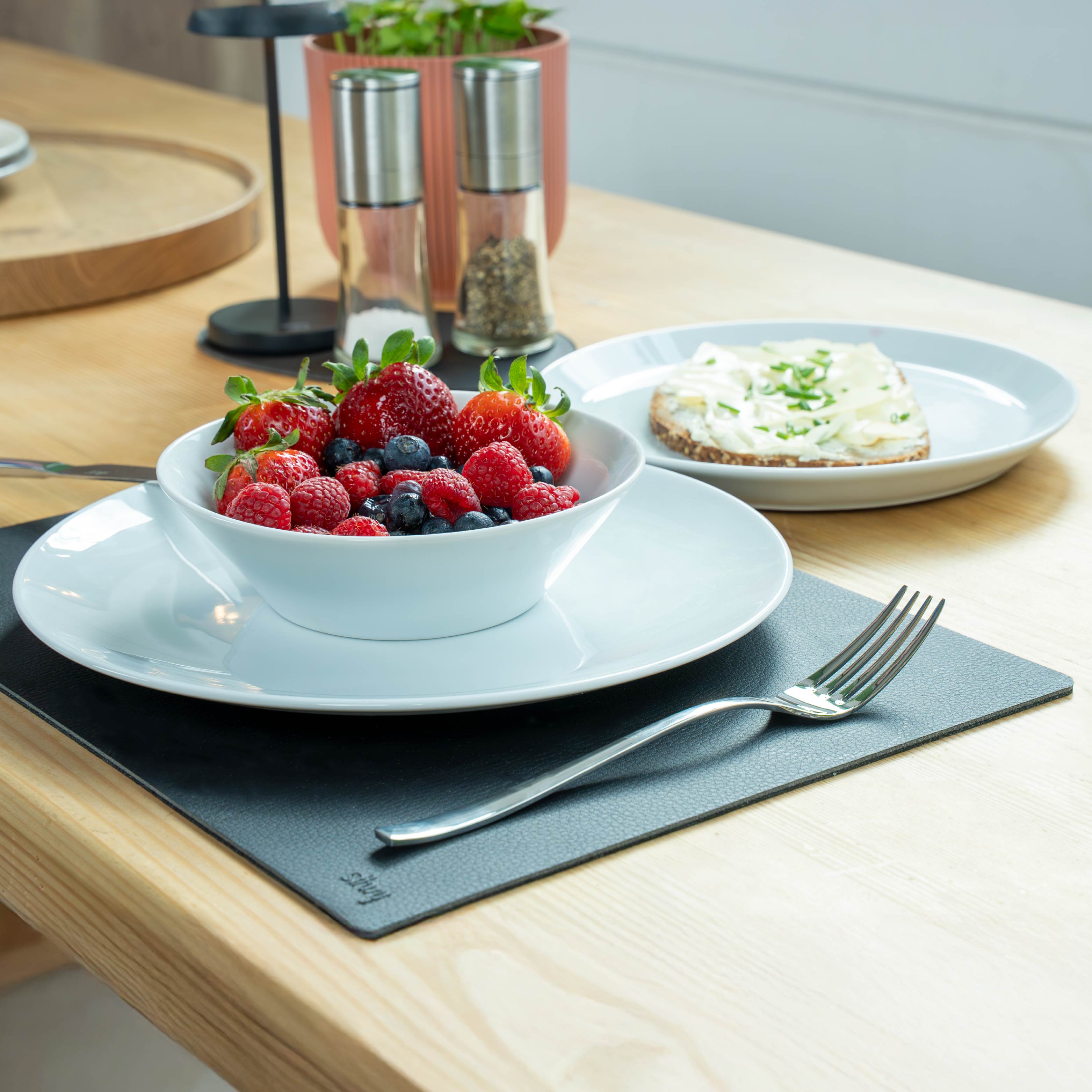 Service de table magnétique en porcelaine CLASSIC